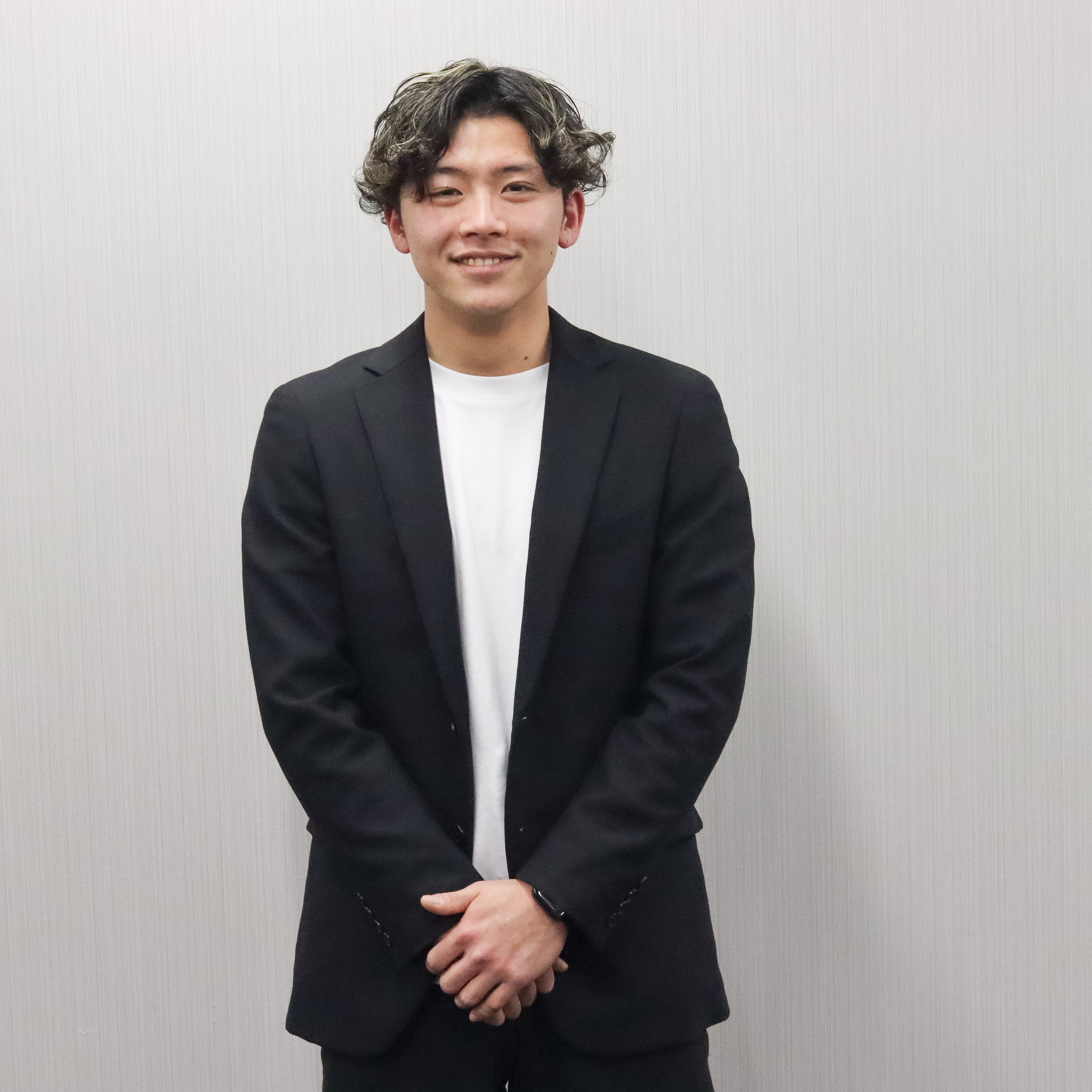 フィットネス事業部のメンバーとトレーニングの様子